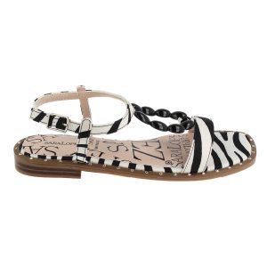 Sandalo tacco basso con dettaglio zebrato e borchie